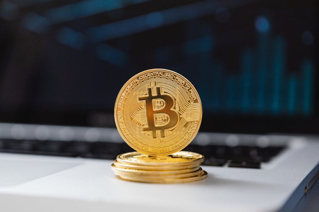 Giá Bitcoin hôm nay 8/1: Lực bán tăng mạnh